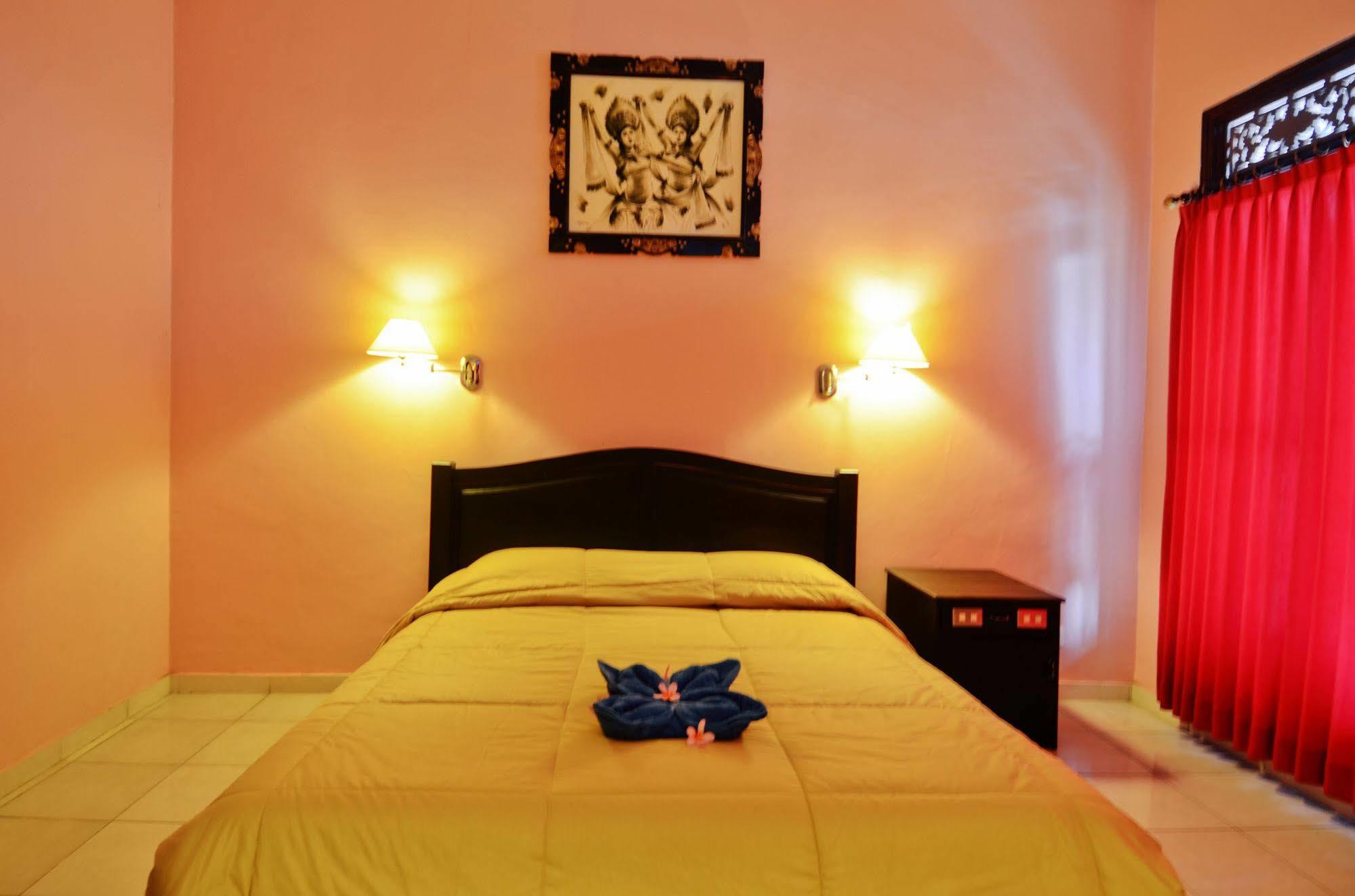 Pesona Beach Inn Kuta Lombok Extérieur photo